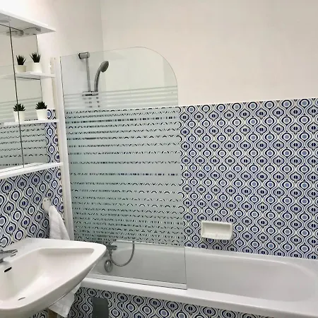 Hébergement de vacances Magnifique Maison Bord De Mer *